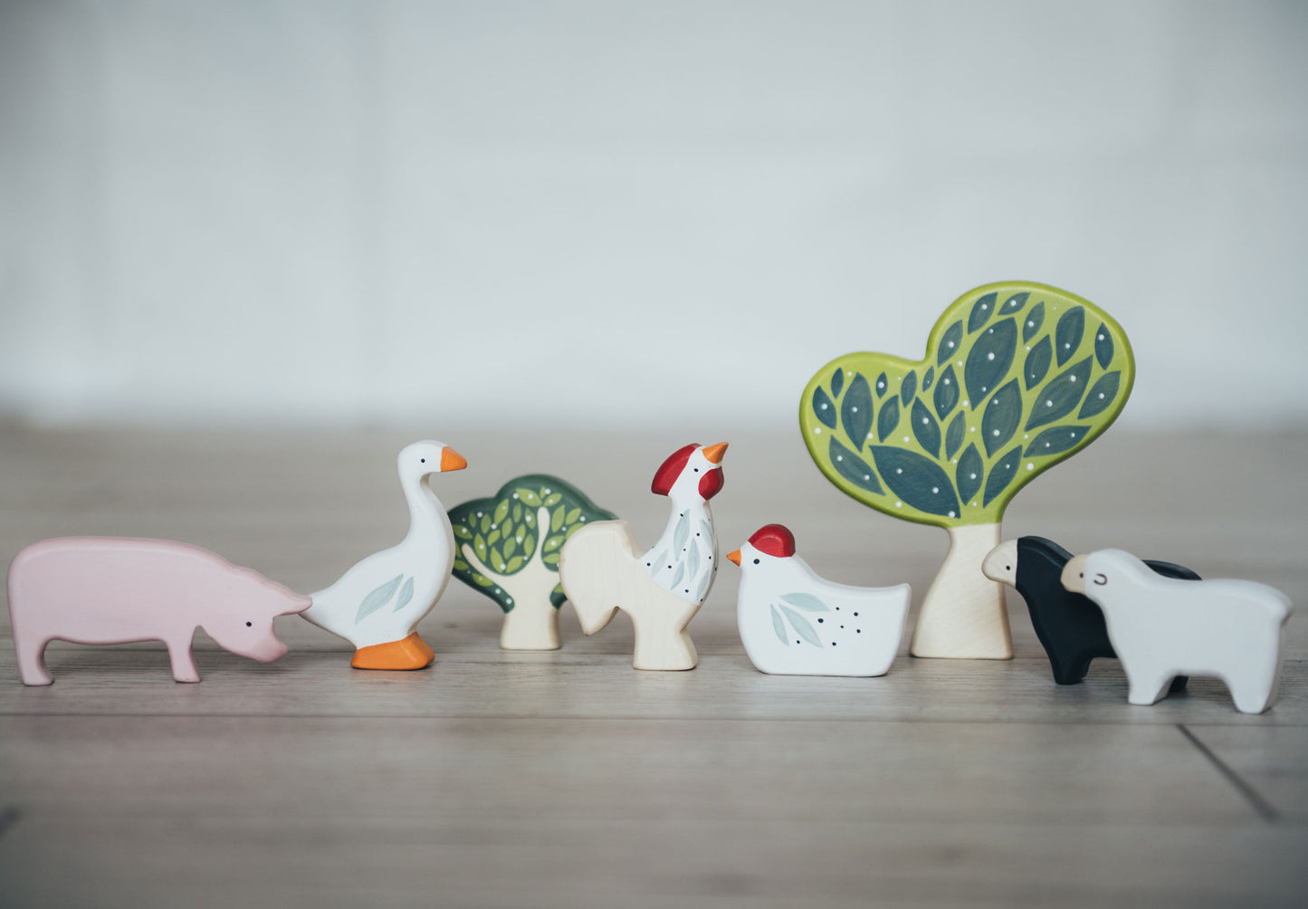 SET OF FARM ANIMAL FIGURINES