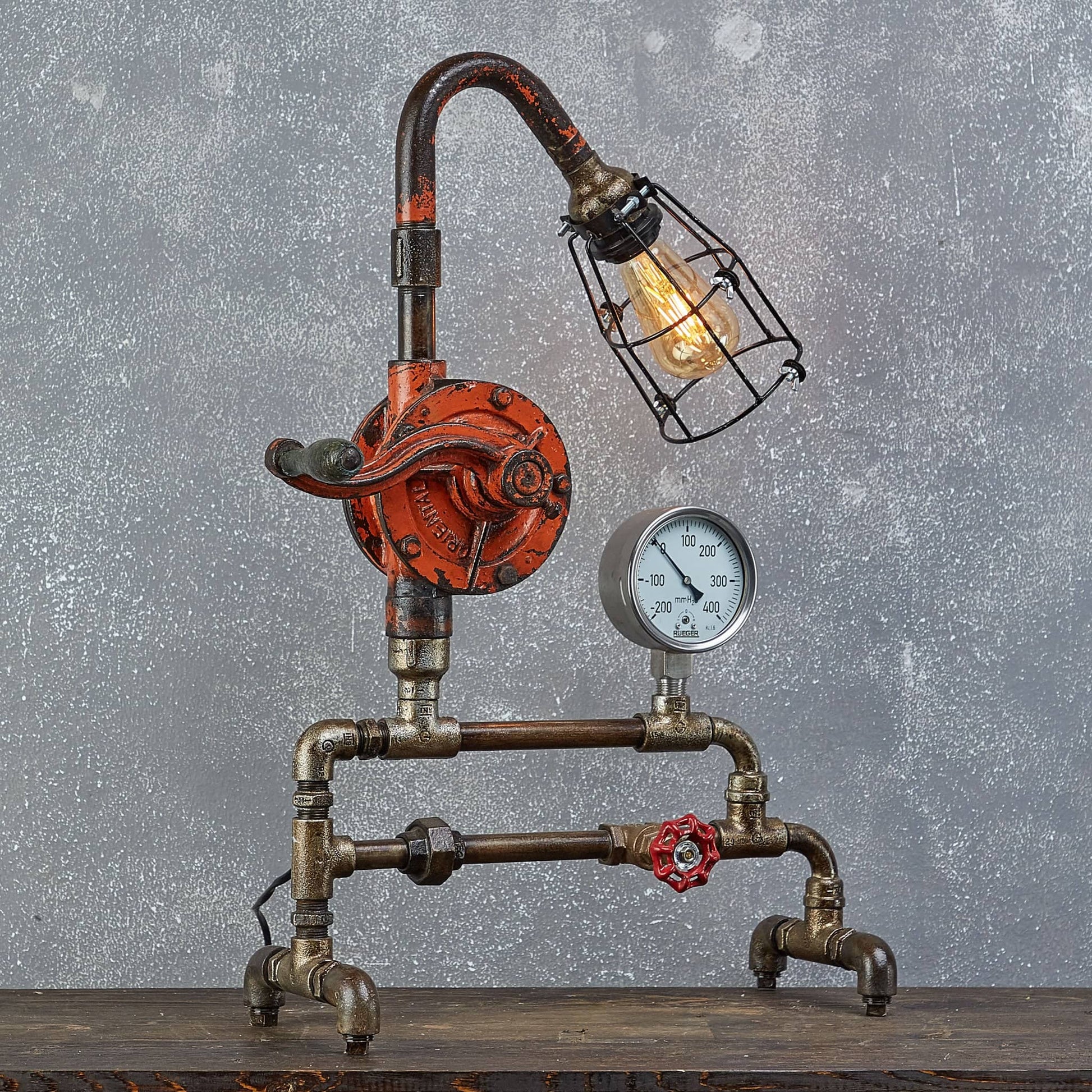 Oil Pump One Lamp-GoldenPigs